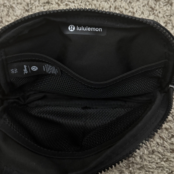 Lululemon x Disney Mickey Mouse Belt Bag Black NWT Everywhere 1L Rare - Picture 2 of 6
